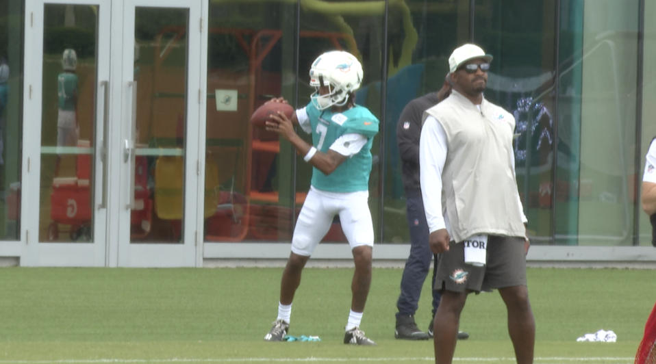 Injured Dolphins players return to practice as Miami prepares to face the Jets in Week 7 — WPTV Sports, St. Augustine Sports news
