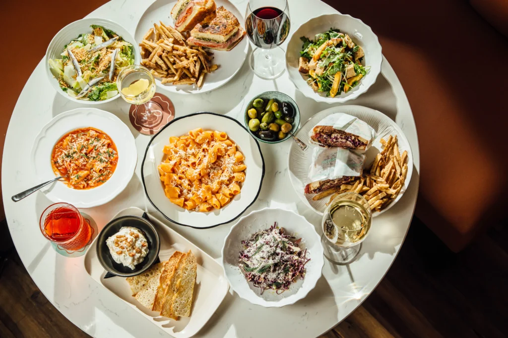Eat and drink on St. Johns Avenue, Avondale’s walkable commercial strip — Jacksonville Today