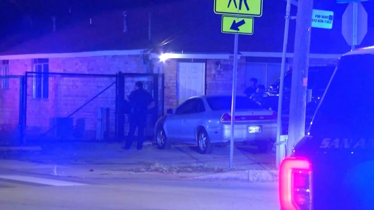 Two arrested after man stabbed, robbed of bicycle on San Antonio’s north side, police say — KENS 5 (San Antonio)