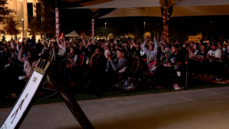'Go Spurs Go' | Spurs fans gather at The Rock at La Cantera for season opener watch party — KENS 5 (San Antonio), St. Augustine Sports news