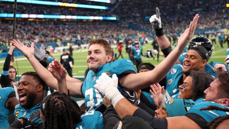 Jaguars win on last second field goal despite fight, 100 penalty yards — First Coast News Sports JAX, St. Augustine Sports news