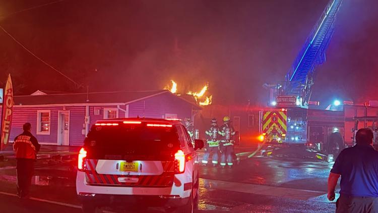 No injuries reported after large building fire at St. Augustine golf cart business — First Coast News Local, St. Augustine Business news